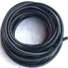 Mangueira/Tubo flex&iacute;vel 1 m preta em silicone/borracha, grau aliment&iacute;cio