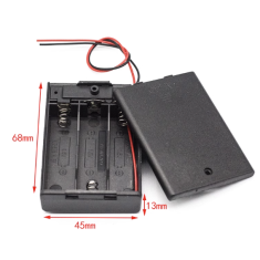 Porta pilhas 3 x AA em caixa com tampa e interruptor liga/desliga