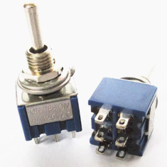 Chave gangorra MTS-203 ON-OFF-ON 6 pinos