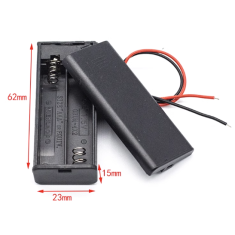 Porta-pilhas para 2 pilhas AAA com tampa e interruptor liga/desliga