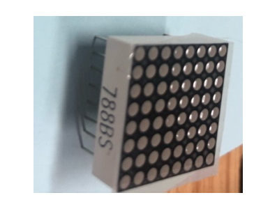 Display de matriz de LEDs 8x8 1,9 mm vermelho 16 pinos CA 788BS - Imagem 1