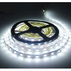 Fita de LED SMD 5050 flex&iacute;vel rolo 5 m 24V branco frio n&atilde;o &agrave; prova d'&aacute;gua