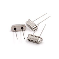 Kit 27 unidades cristais osciladores HC-49S, 9 valores (3 unidades cada): 32K, 32.768K, 6M, 8M, 11.0592M, 12M, 24M, 24.576M, 22.