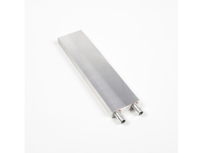 Cabe&ccedil;ote/Placa de Refrigera&ccedil;&atilde;o L&iacute;quida 40&times;160&times;12 mm - Imagem 2