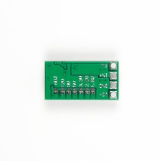 M&oacute;dulo conversor DC step-down MINI com efici&ecirc;ncia de 97,5% 12/24 V para 5 V 3 A
