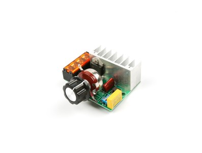 Regulador Eletr&ocirc;nico de Tiristor 4000W com Ajuste de Escurecimento e Regula&ccedil;&atilde;o de Velocidade - Imagem 2