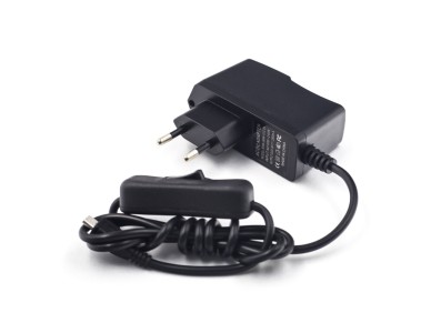 Carregador Micro USB monobloco 5 V 2,5 A com bot&atilde;o liga/desliga - Imagem 1