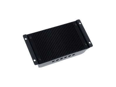 Controlador de carga solar PWM 60A 12/24V com duas portas USB, display LCD e placa de alum&iacute;nio - Imagem 5