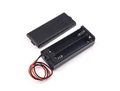 Caixa para 2 pilhas AAA com tampa de cabo e interruptor liga/desliga para micro:bit - Imagem 1