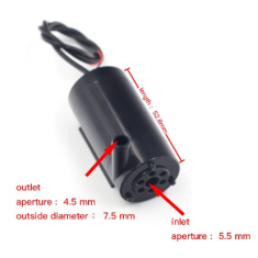 Mini bomba submers&iacute;vel DC 12V 0,6 L/s