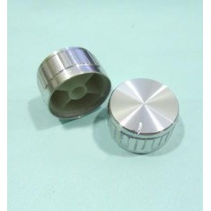 Bot&atilde;o de Ajuste Girat&oacute;rio em Alum&iacute;nio - 6 x 30 x 17 mm