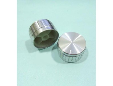 Bot&atilde;o de Ajuste Girat&oacute;rio em Alum&iacute;nio - 6 x 30 x 17 mm - Imagem 1