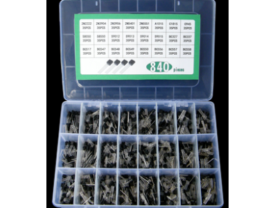 Kit de 840 pe&ccedil;as de transistores NPN/PNP plug-in - Imagem 1