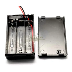 Porta pilhas 3x AAA com tampa e interruptor liga/desliga