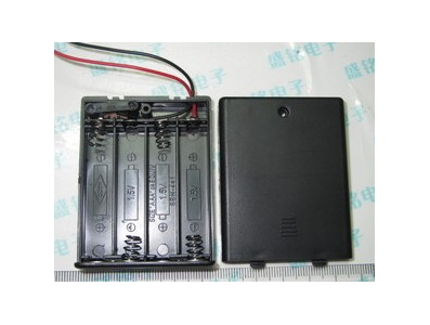 Porta-pilhas 4x AAA com tampa e interruptor liga/desliga - Imagem 1