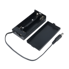 Caixa para 2 c&eacute;lulas 18650 com tampa, interruptor ON-OFF e conector DC 5,5&times;2,1