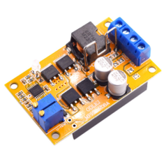 M&oacute;dulo regulador e controlador de carga 18V para baterias, conversor DC-DC