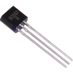 Transistor PNP BC557, encapsulamento TO-92