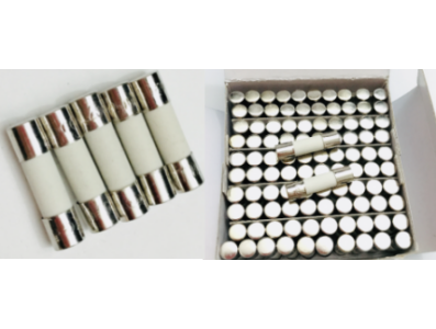 Fus&iacute;vel cer&acirc;mico de a&ccedil;&atilde;o r&aacute;pida 5 &times; 20 mm 5 A 250 V, 100 unidades - Imagem 1
