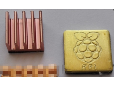 Dissipador de calor 8,8 x 8,8 x 5 mm com logo - Imagem 1