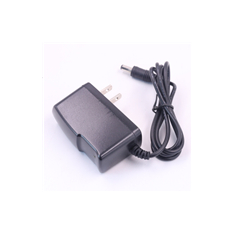 Adaptador 9V 2A com plugue padr&atilde;o EUA sem indicador luminoso