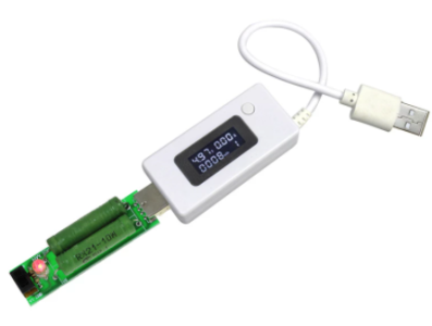 Testador USB branco com fun&ccedil;&atilde;o carga, detector de corrente, volt&iacute;metro e display LCD - Imagem 1
